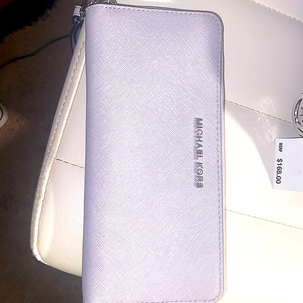 MICHAEL Michael Kors Purple Tote and Wallet Set - Picture 3 of 10